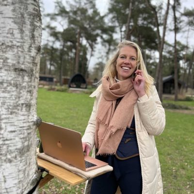 Janine_Dutch_Outdoors